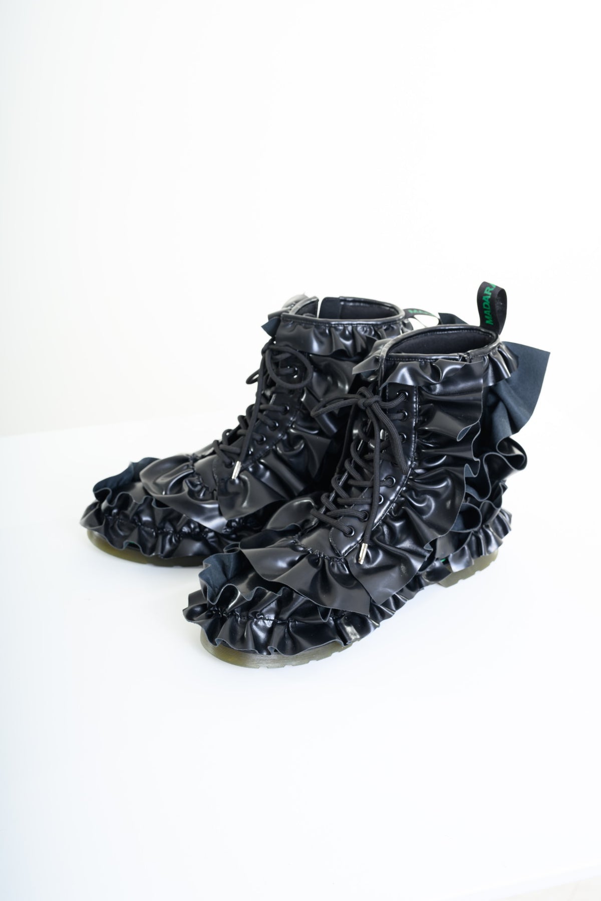 靴 MADARANINGEN Ruffle Boots | GALAXY BROAD SHOP