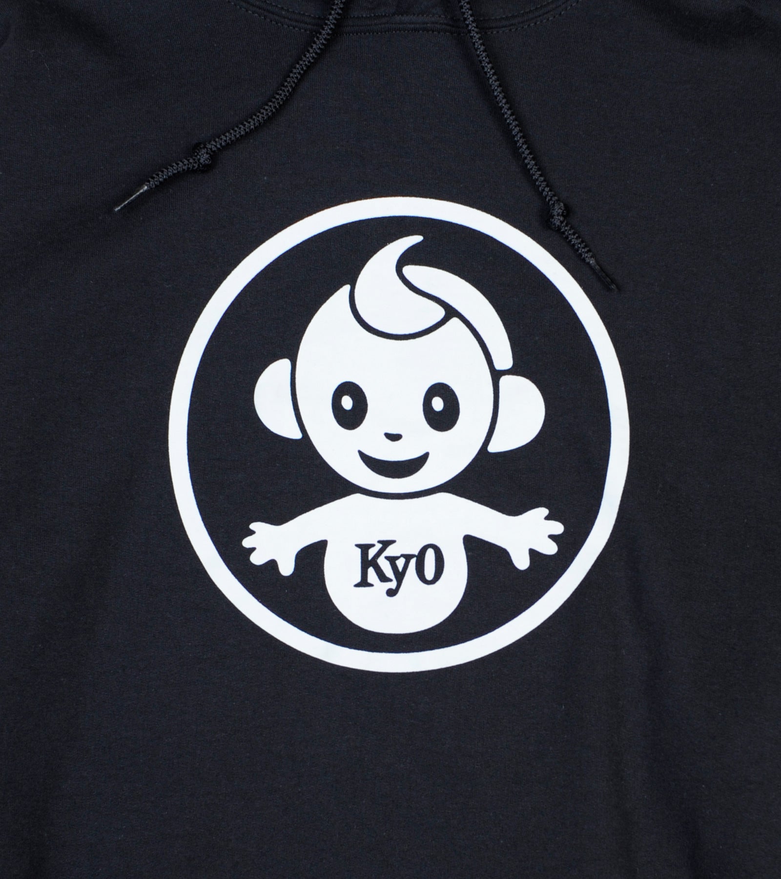 KYO TOYS LOGO HOODIE Black | GALAXY BROAD SHOP