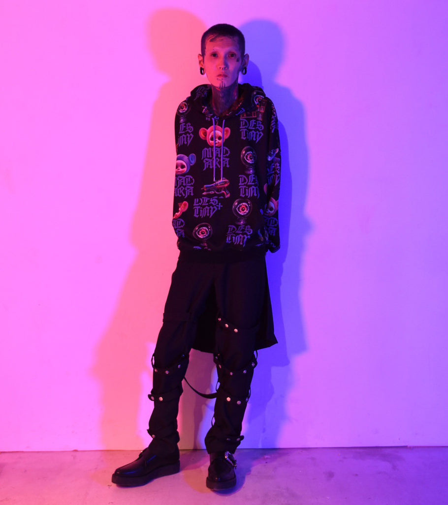 MAD PATTERN HOODIE Black