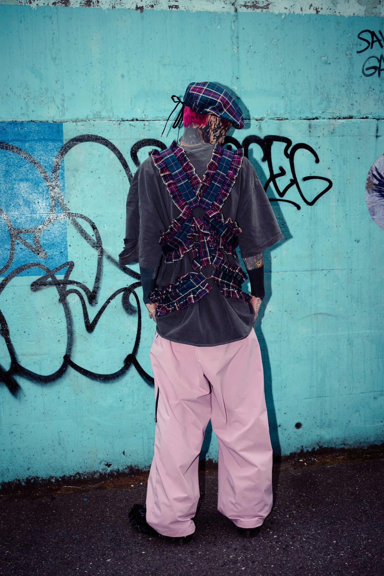 Ruffle Harnes | GALAXY BROAD SHOP