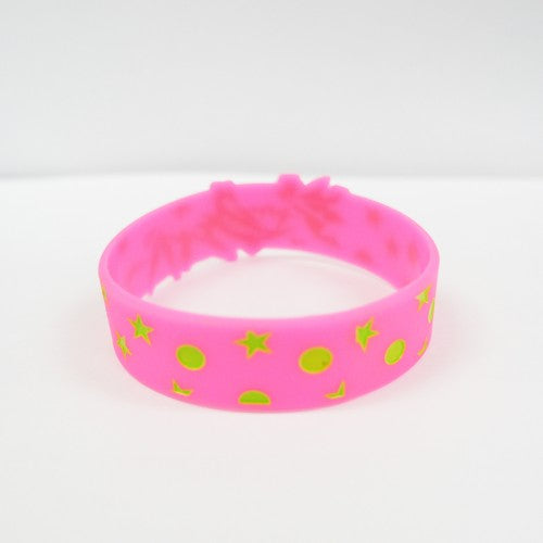 【Jackcaper katsudou hantoshi kinen oneman「Muryo? Yuryo? Kimeteiryo」】 Rubber bracelet (pink)