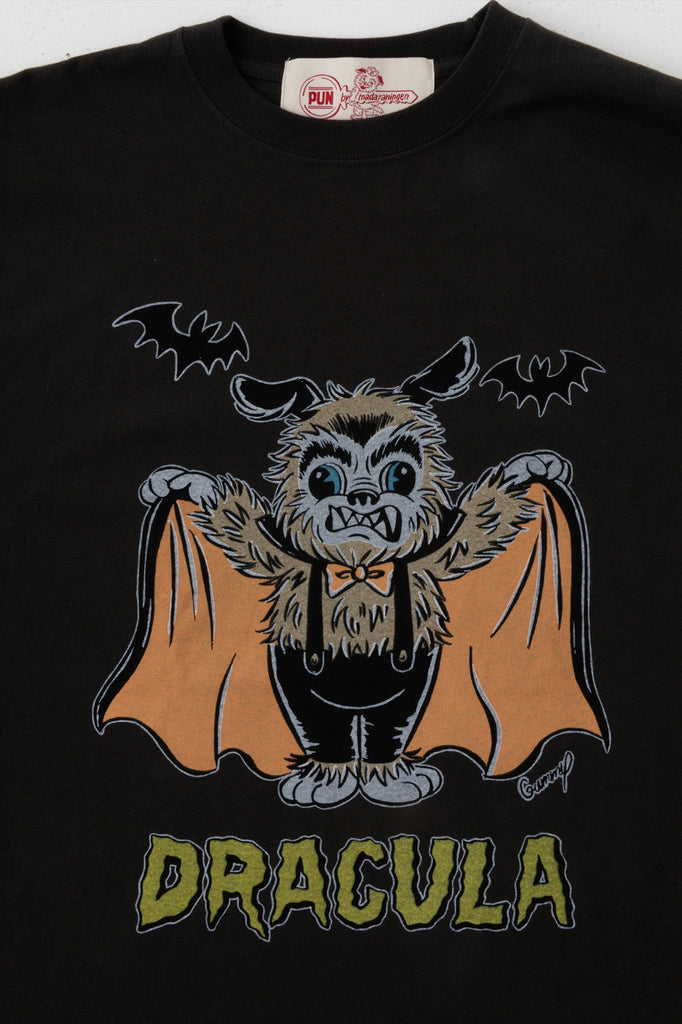 DRACULA-PUN Long Sleeve T-shirt [BLACK]