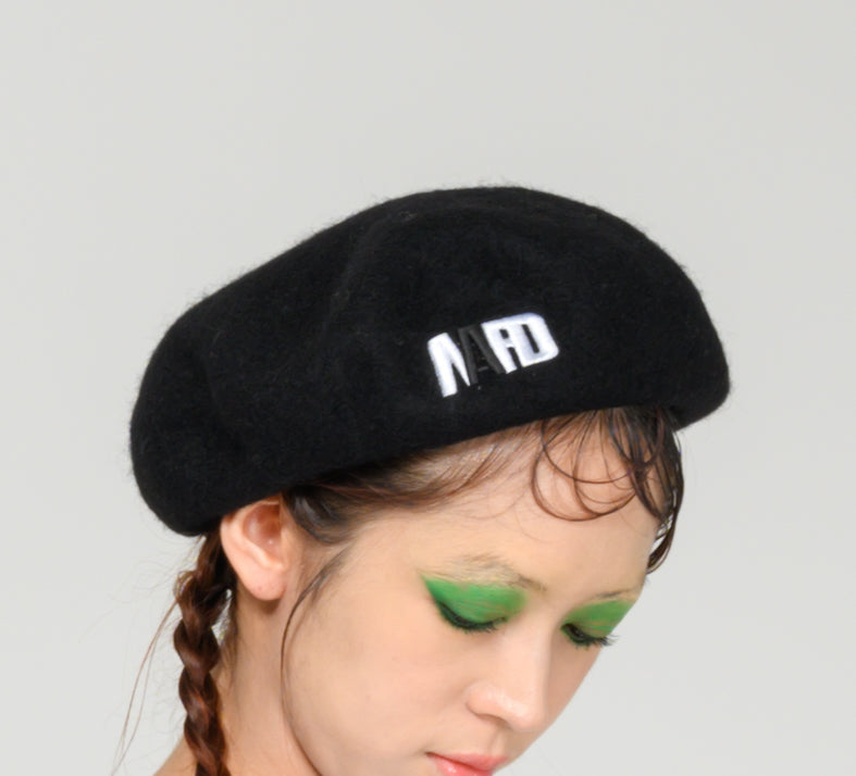 Embroidery Beret [Black]