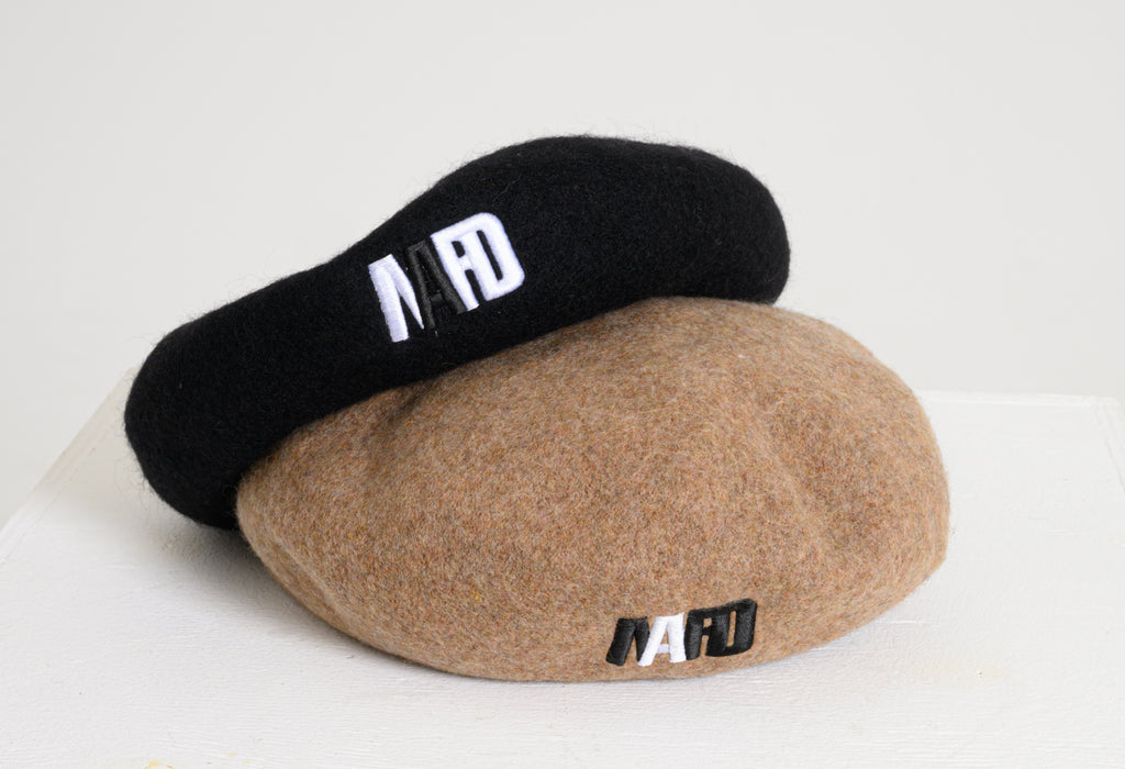 Embroidery Beret [Black]